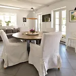 度假居 Seven-bedroom In Orbak