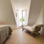Seven-bedroom In Orbak 度假居 *