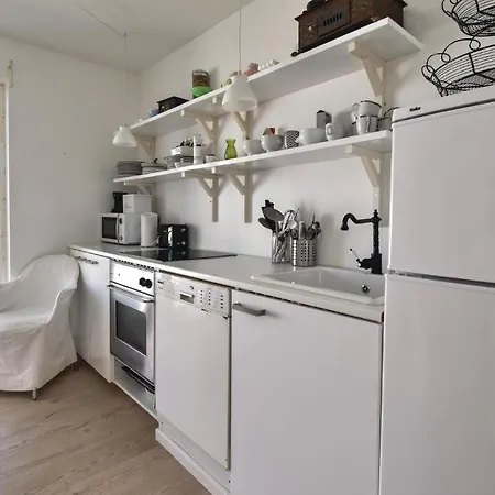 Seven-bedroom In Orbak