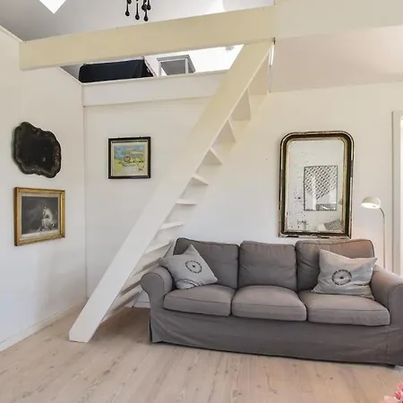 Seven-bedroom In Orbak بيت للعطل Orbaek (Nyborg)