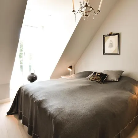 度假居 Seven-bedroom In Orbak