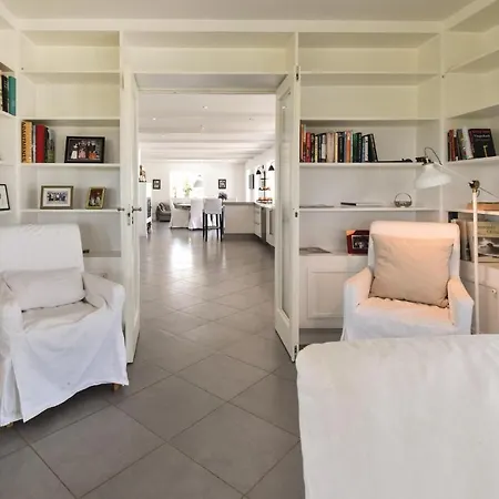 بيت للعطل Seven-bedroom In Orbak Orbaek (Nyborg)