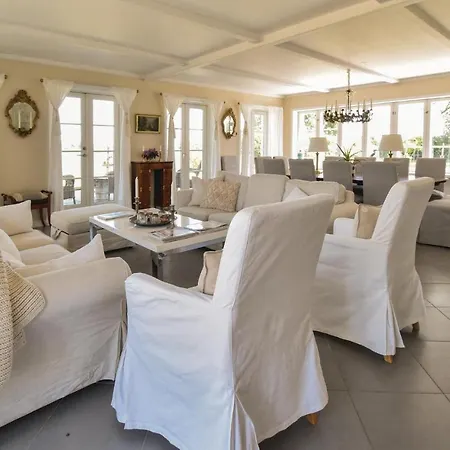 Seven-bedroom In Orbak Nyaraló *