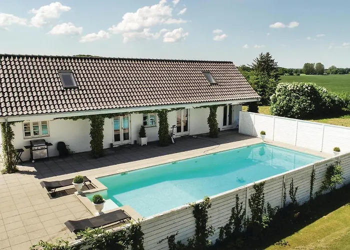 Seven-bedroom In Orbak Hébergement de vacances Orbaek (Nyborg)