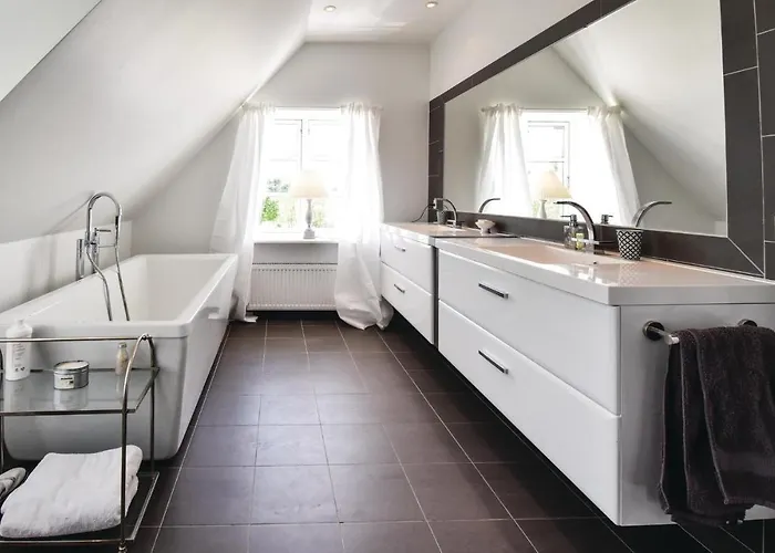 Hébergement de vacances Seven-bedroom In Orbak Orbaek (Nyborg)