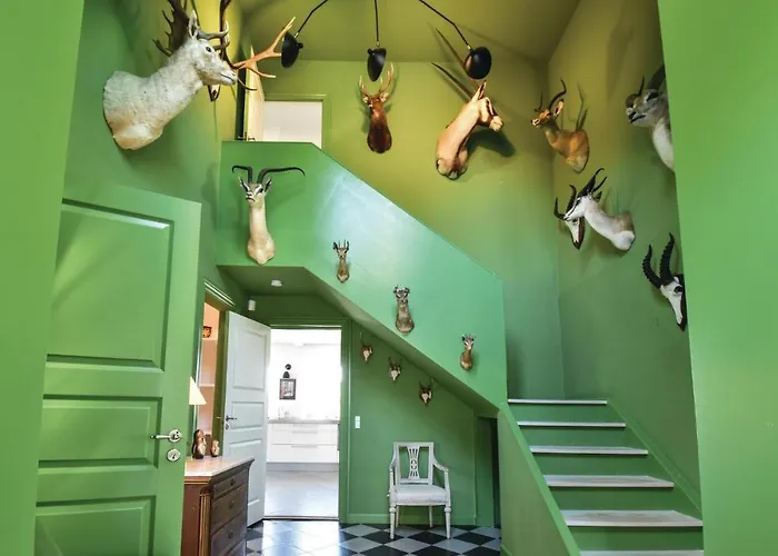 Seven-bedroom In Orbak *